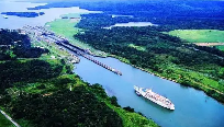 特朗普呼吁把男性运河 “美船免费行运河” （巴拿马总统迅速驳斥）