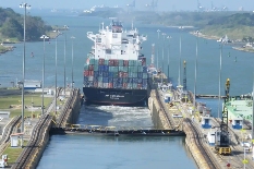 苏伊士运河业绩下滑，拟推 12%-15% 过境费折扣挽救颓势（国际海运新闻资讯）